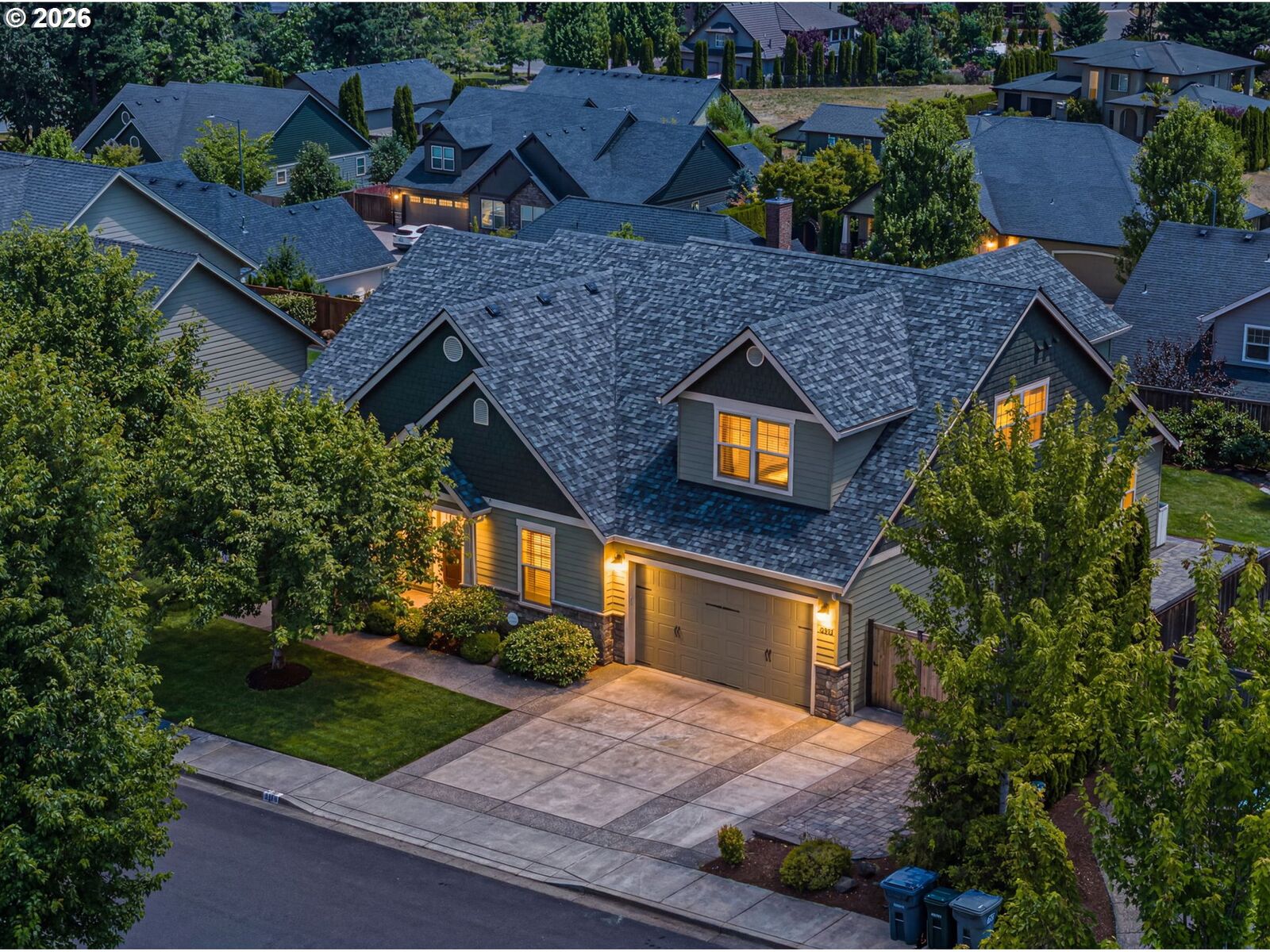 Property Photo:  6095 Graystone Loop  OR 97478 