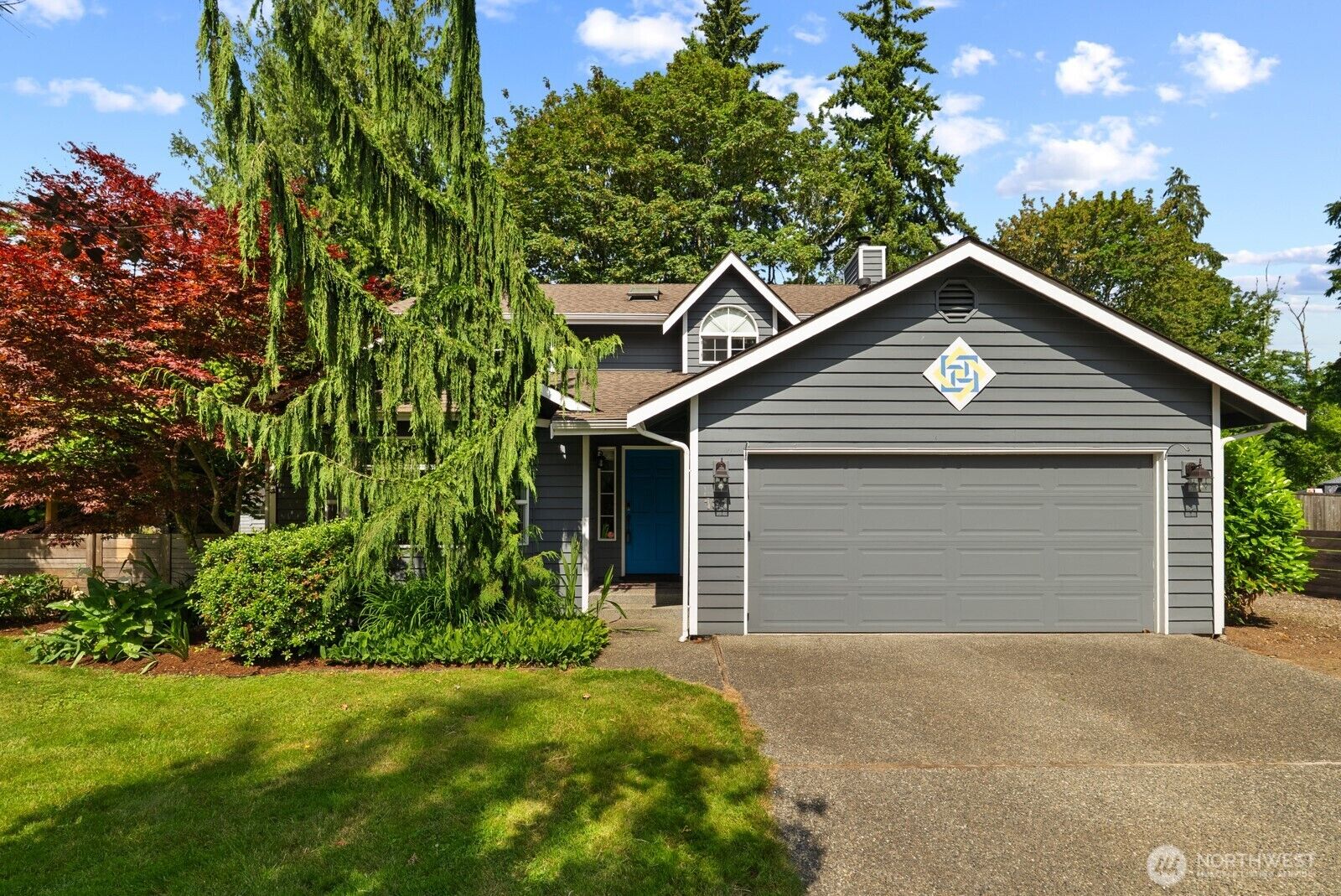 Property Photo:  131  146th Street SW  WA 98087 