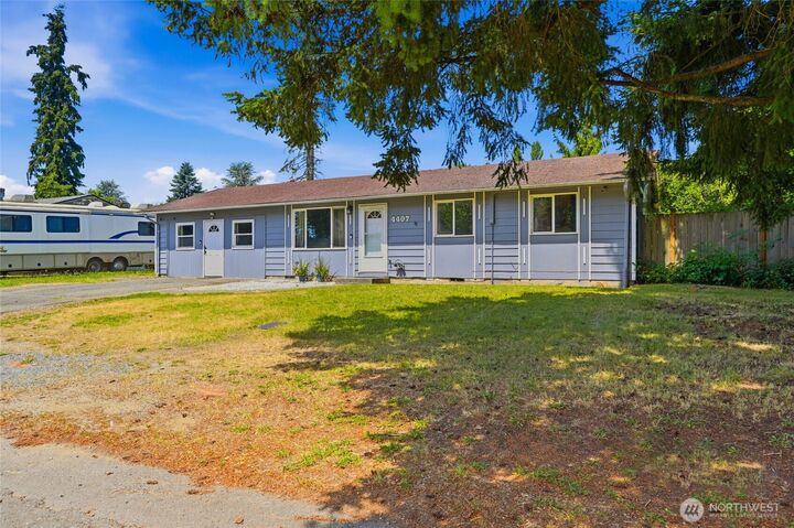 Property Photo:  4407  123rd Place NE  WA 98271 