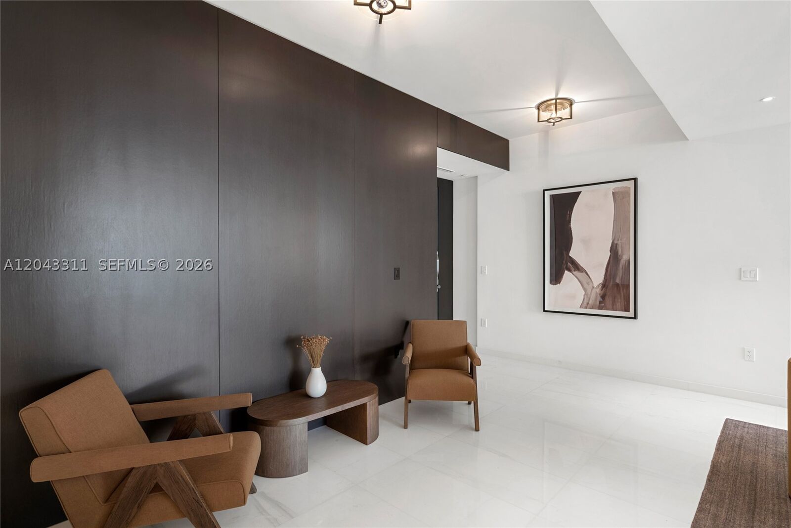Property Photo:  300 Biscayne Boulevard Way 4009W  FL 33131 