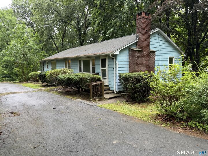 Property Photo:  94 Moosup Trail  CT 06468 