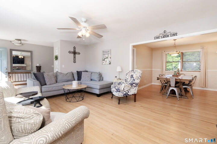 Property Photo:  754 Riverside Drive  CT 06477 