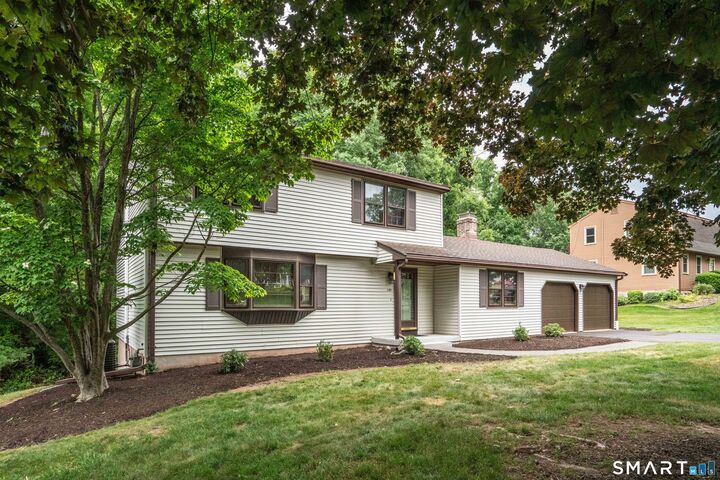 Property Photo:  182 Valley View Road  CT 06040 
