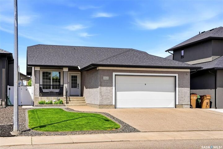 Property Photo:  6920 Maple Ridge Drive  SK S4X 0H9 