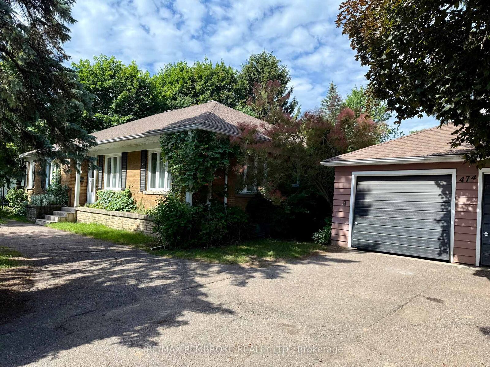Photo de la propriété:  474 Fraser Street  ON K8A 1Y7 