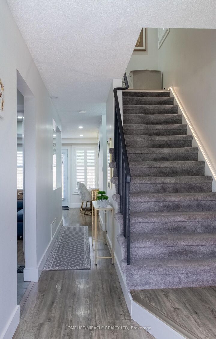 Property Photo:  439 Bristol Crescent  ON L1J 6M4 