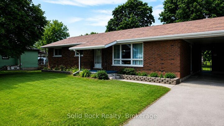 Photo de la propriété:  6168 County Rd 50 N/A  ON K0L 1L0 