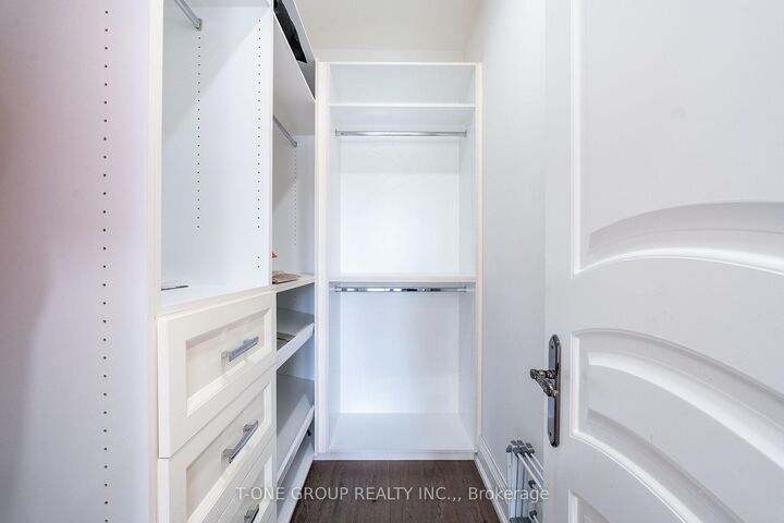 Property Photo: 70 Scarborough Heights Boulevard ON M1M 2V4
