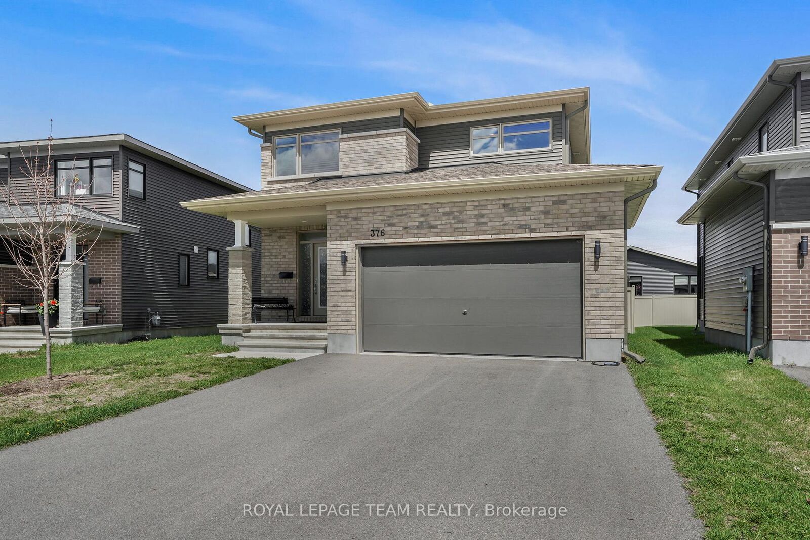 Property Photo:  376 Sterling Avenue  ON K4K 0L4 