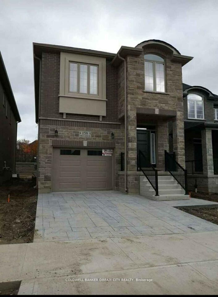Property Photo:  158 Forest Creek Drive N (Lower)  ON N2R 0M1 