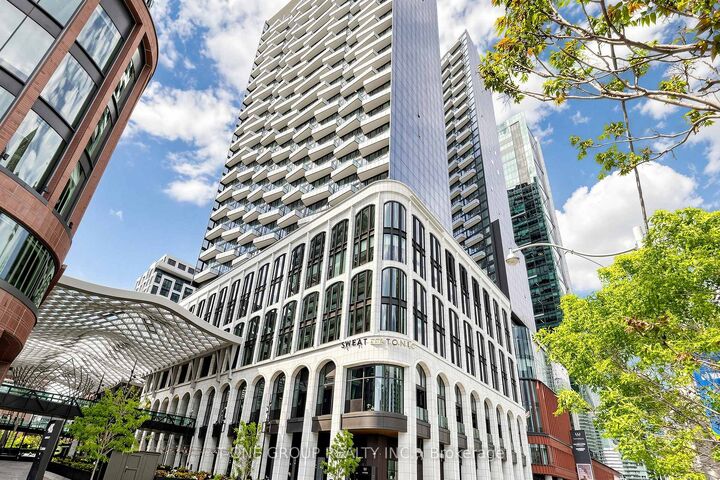 Property Photo:  470 Front Street W 1708  ON M5V 0V6 