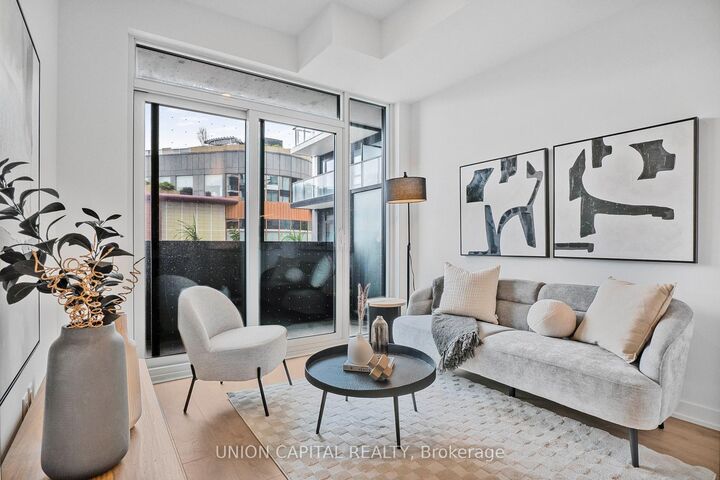 Photo de la propriété:  1100 Sheppard Avenue W 302  ON M3K 0E4 