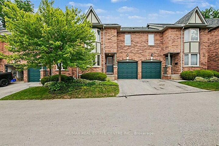Property Photo:  76 River Drive 10  ON L7G 2J2 