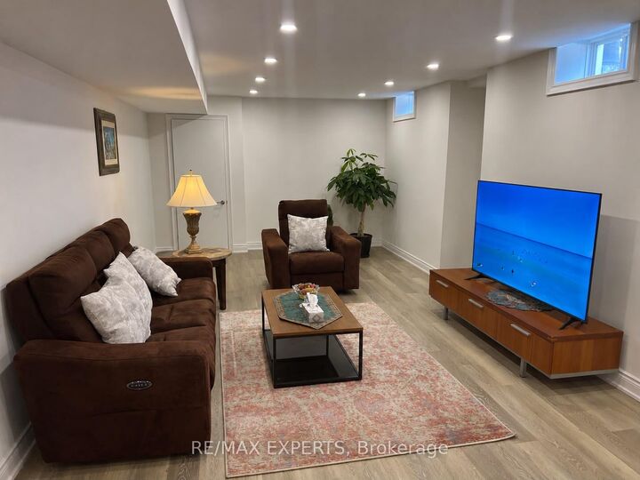 Property Photo:  17 Anderson Cove Trail E Basement  ON L7B 0A3 