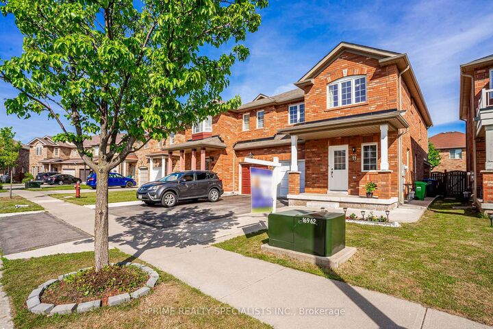 Property Photo:  11 Commodore Drive  ON L6X 0S5 