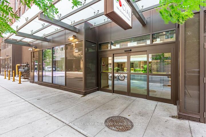 Property Photo: 100 Dalhousie Street 3301 ON M5B 0C7