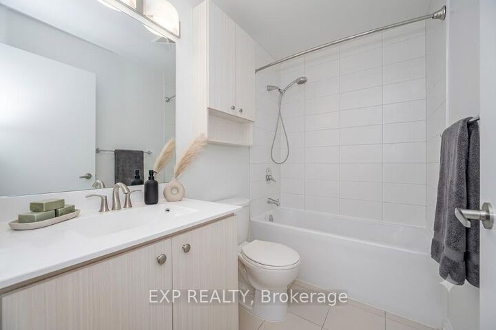 Property Photo: 111 Worsley Street SW 401 ON L4M 0J5