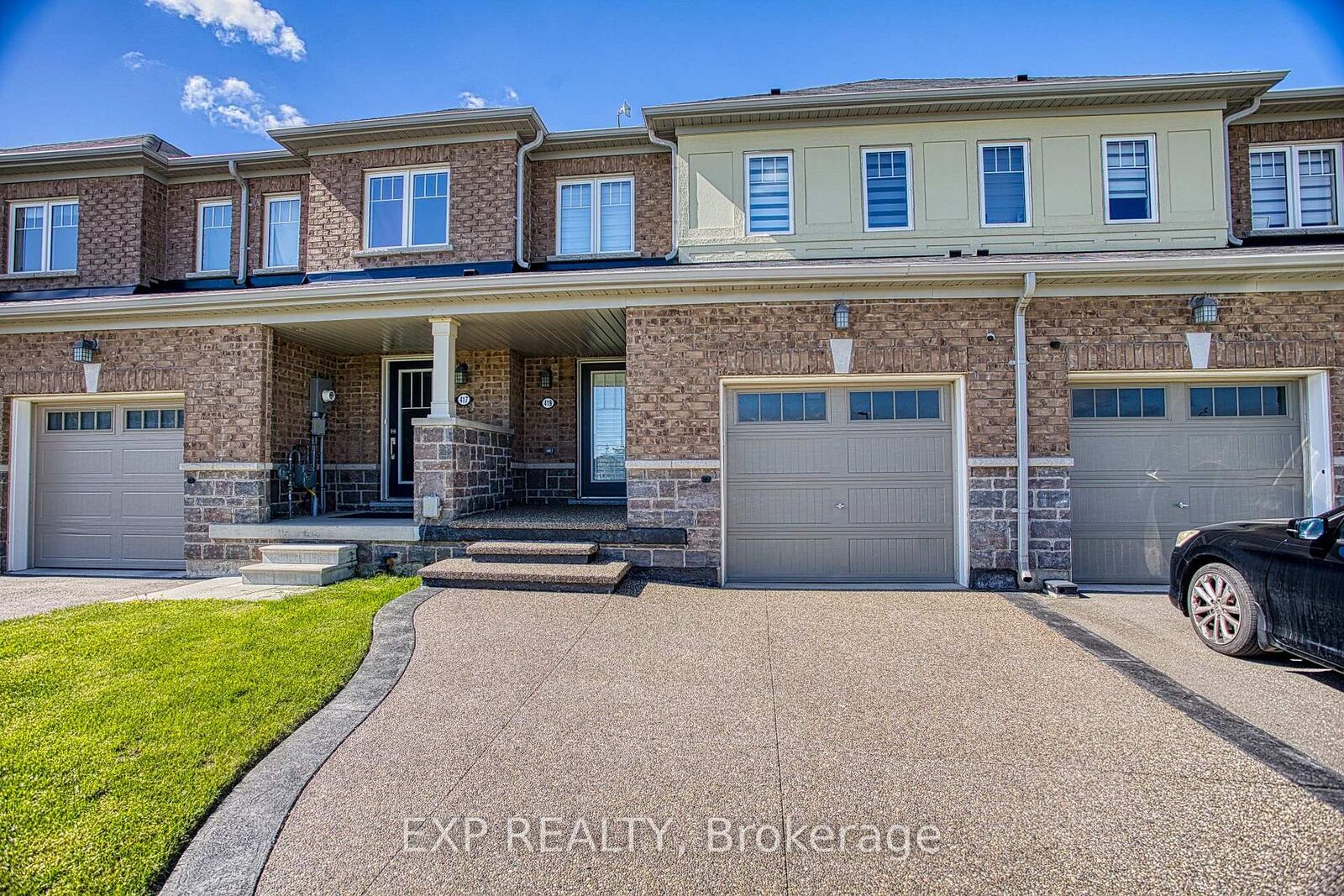 Property Photo: 419 Pumpkin Pass ON L0R 1C0