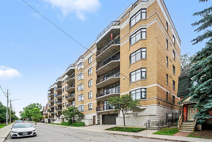 Property Photo: 260 Besserer Street 408 ON K1N 1J3