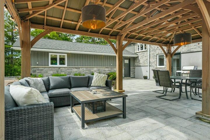 Property Photo: 17 Hunter Drive ON P2A 0B2