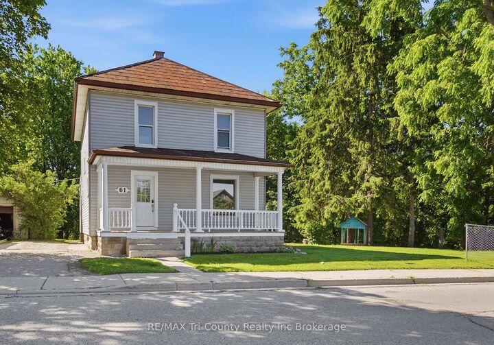 61 Brock Street E — photo 1