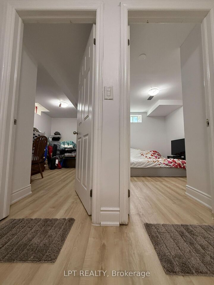 Property Photo:  3304 Sunlight Street Basement  ON L5M 0G8 