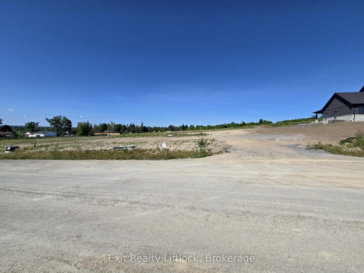 Property Photo:  1908 Ashley Crescent  ON L0A 1C0 