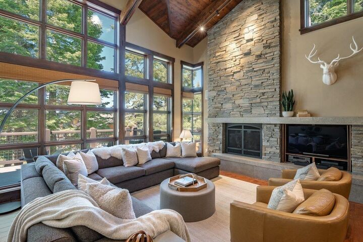 Property Photo:  14061 Trailside Loop  CA 96161 