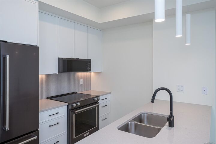 Property Photo:  1102 Esquimalt Rd #304  BC V9A 0L3 