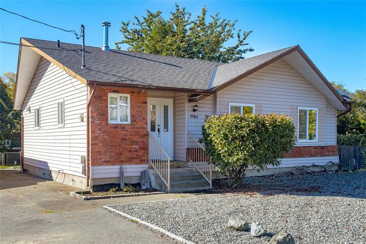 Property Photo: 9384 Chemainus Rd BC V0R 1K5