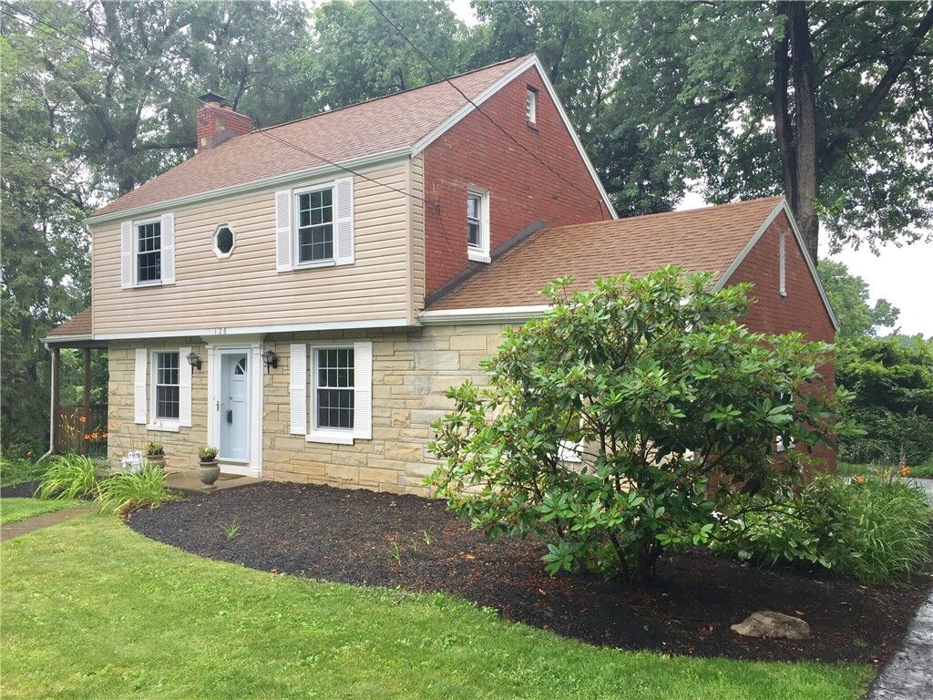 Property Photo:  128 Sylvania Dr  PA 15236 