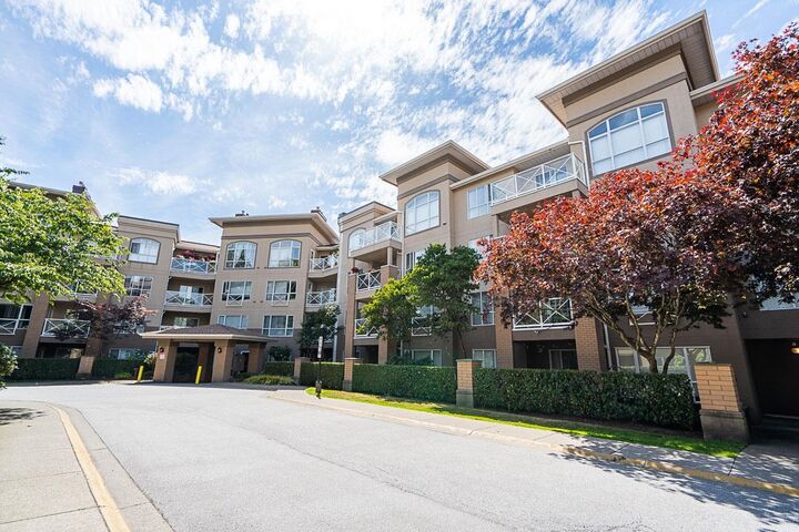 Property Photo:  2559 Parkview Lane 206  BC V3C 6M1 