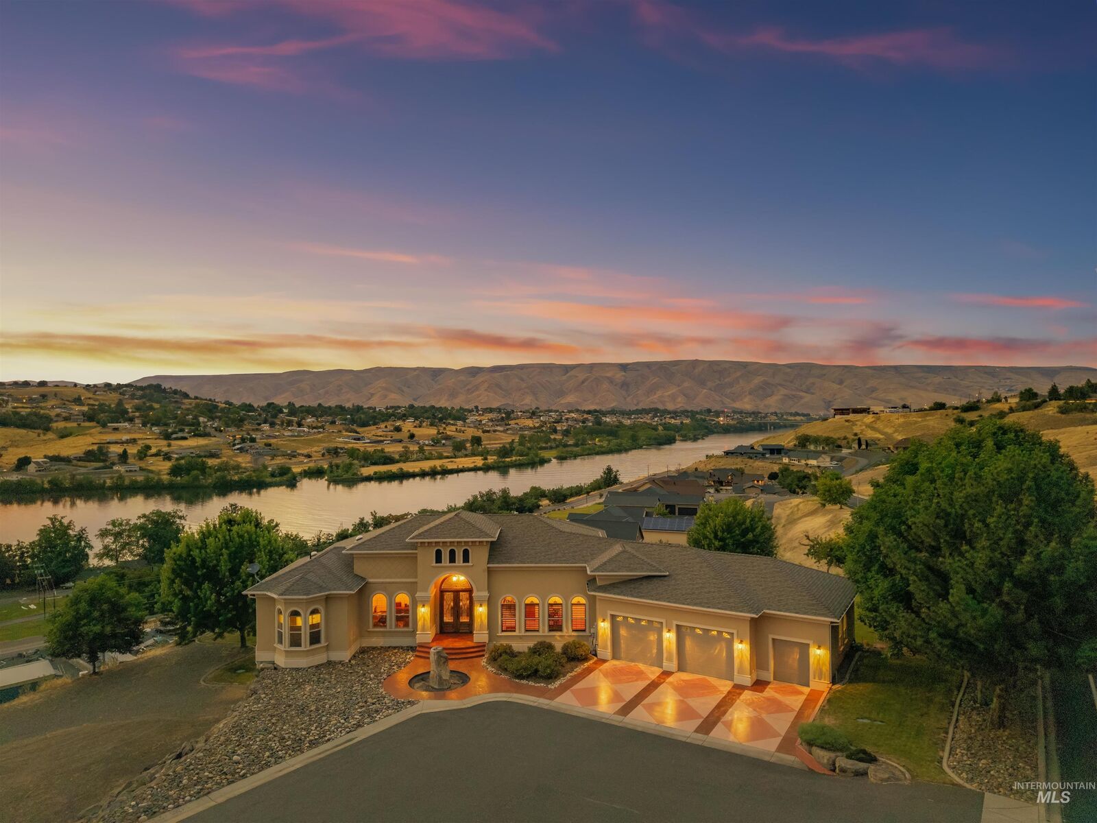 Property Photo:  3902 Duthie Blvd  ID 83501 