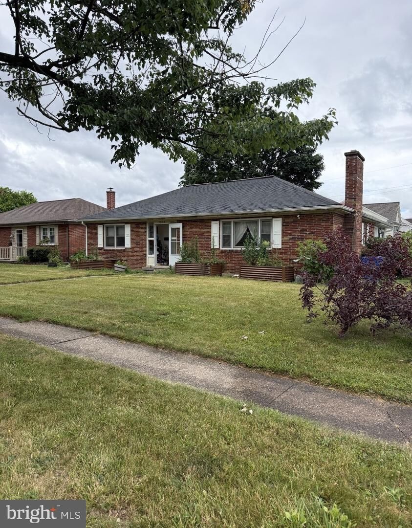 Property Photo: 7050 Jefferson Street PA 17111