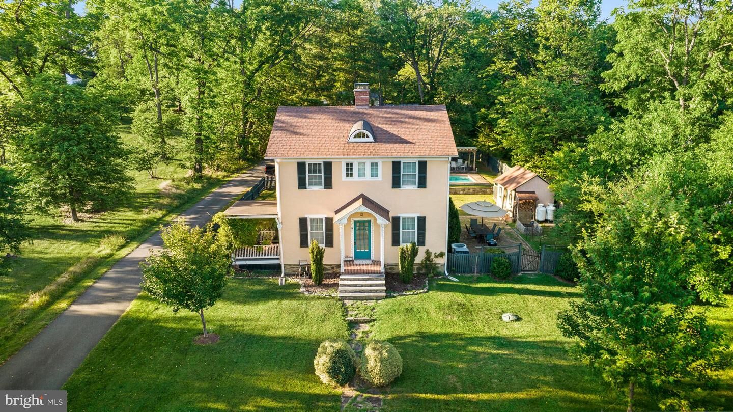 Property Photo: 39308 Little River Turnpike VA 20105