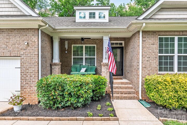 Property Photo: 4501 Rockford Court NC 28209