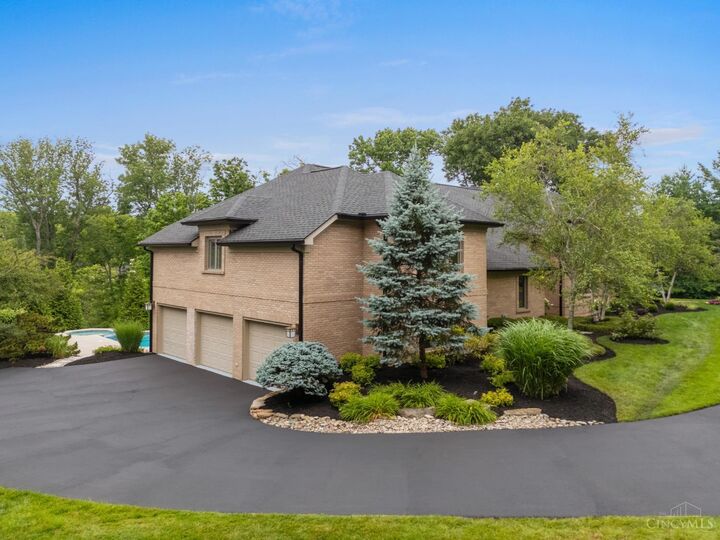 Property Photo:  5035 Taft Place  OH 45243 