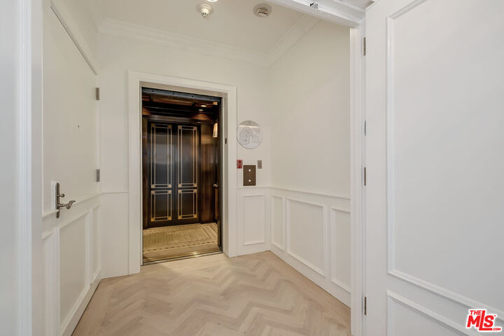 Property Photo:  10580 Wilshire Blvd  CA 90024 