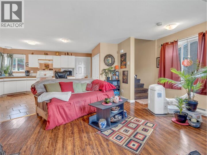 Property Photo:  506 Nelson Avenue  BC V2A 2L2 