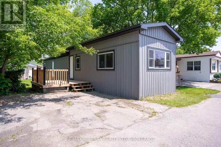 4595 Abigail Lane — photo 1