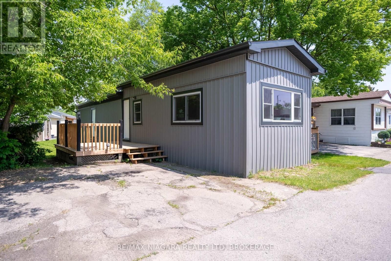 Property Photo: 4595 Abigail Lane ON L3J 0W1