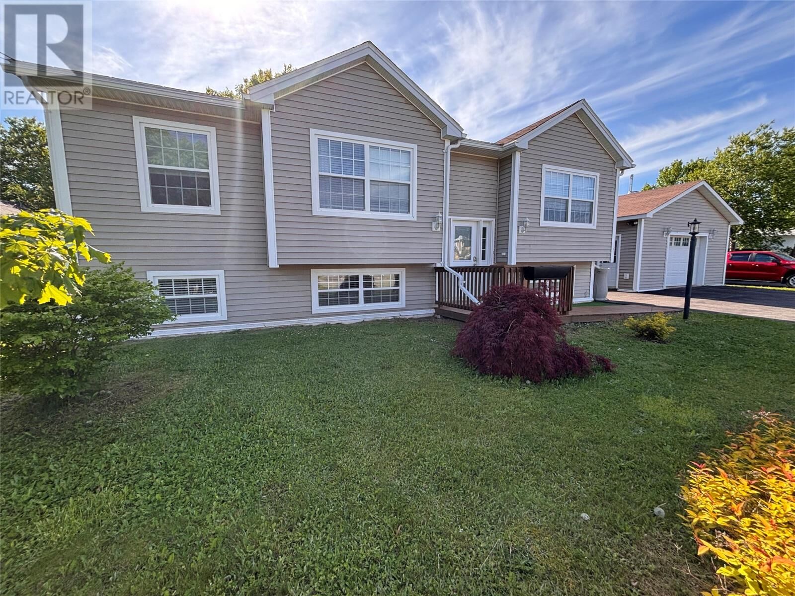 Property Photo:  5 Oakes Road  NL A8A 1X5 