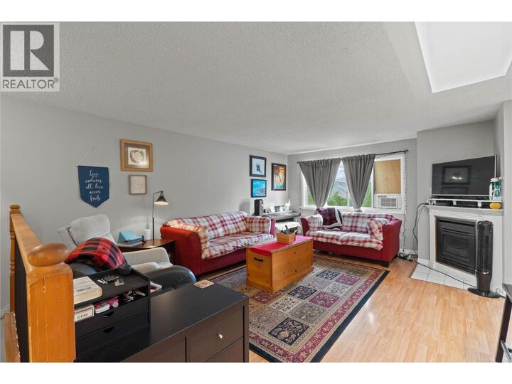 Property Photo: 333 Waddington Drive BC V2E 1S3