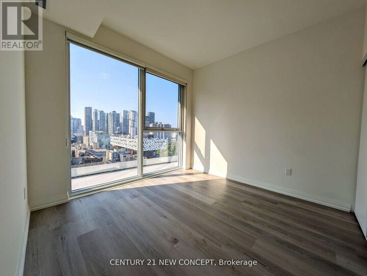 Property Photo:  280 Dundas Street West 1408  ON M5T 0E3 