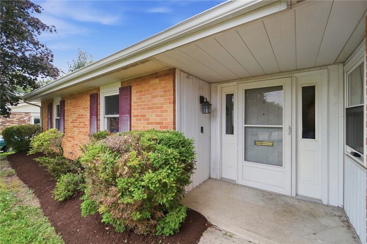Property Photo:  4441 Strathaven Drive  OH 45424 