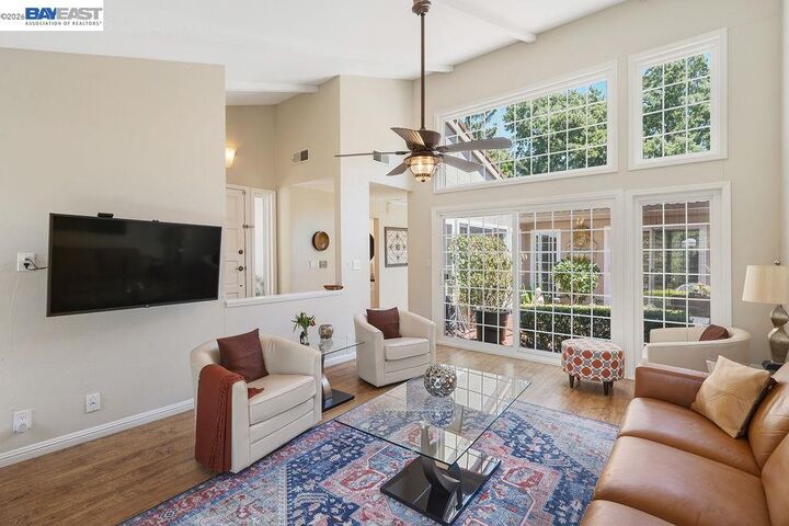 Property Photo:  531 Jones Place  CA 94597 