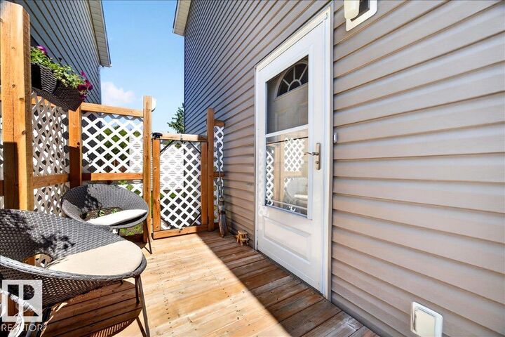 Property Photo:  44 Birch Drive  AB T0A 1N0 