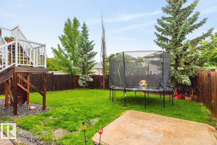 Property Photo:  82 Carlyle Crescent  AB T8H 2T8 