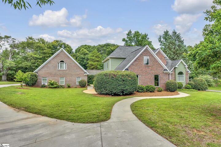 Property Photo:  100 Bennetts Crossing Court  SC 29651 