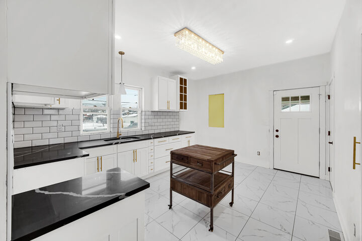 Property Photo: 1146 Maryland Street IN 46407